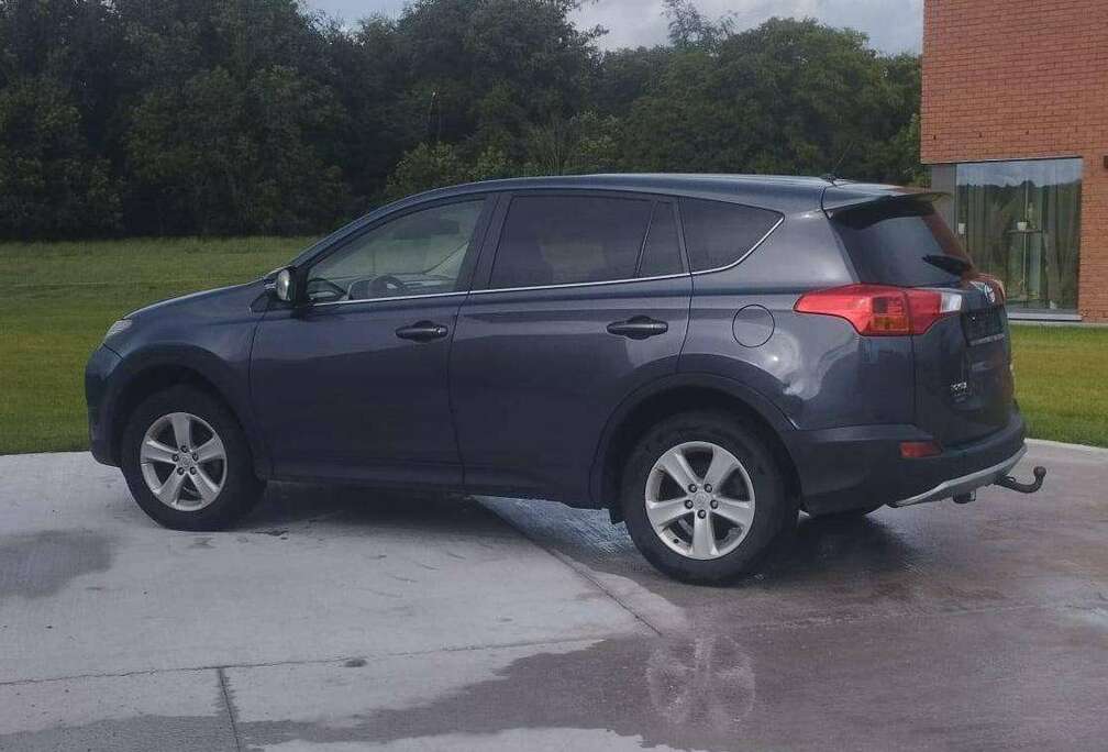 Toyota RAV4 2.2 D-4D 4x4 Lounge
