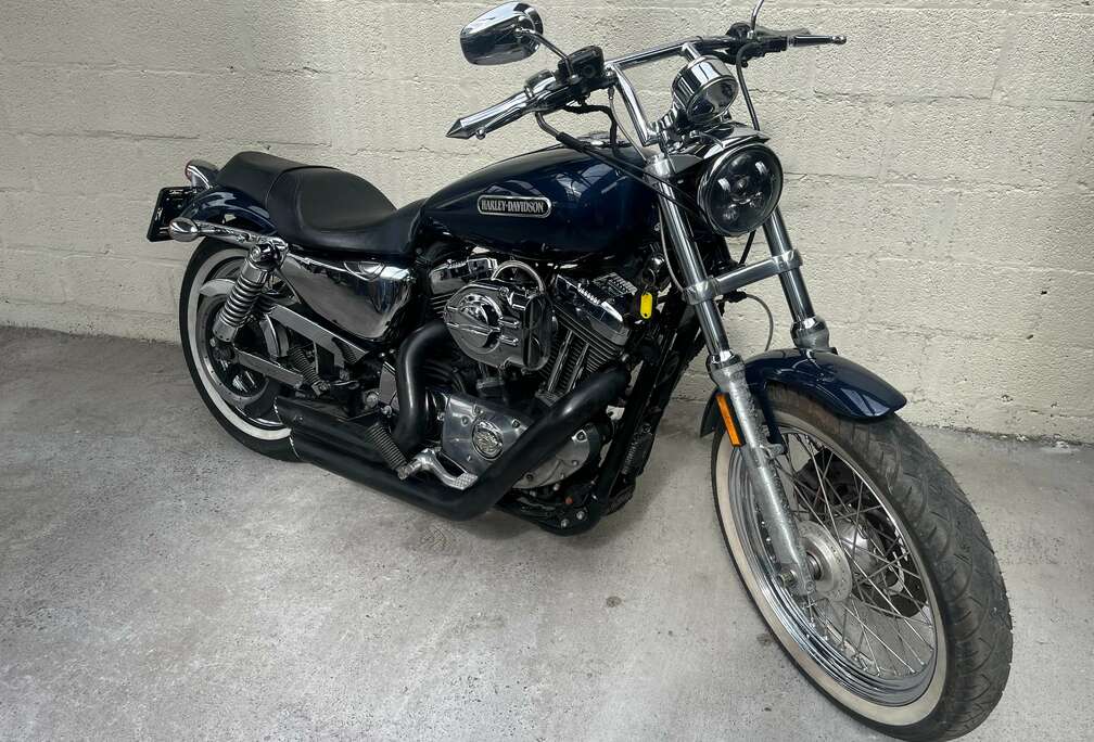 XL 1200 Low