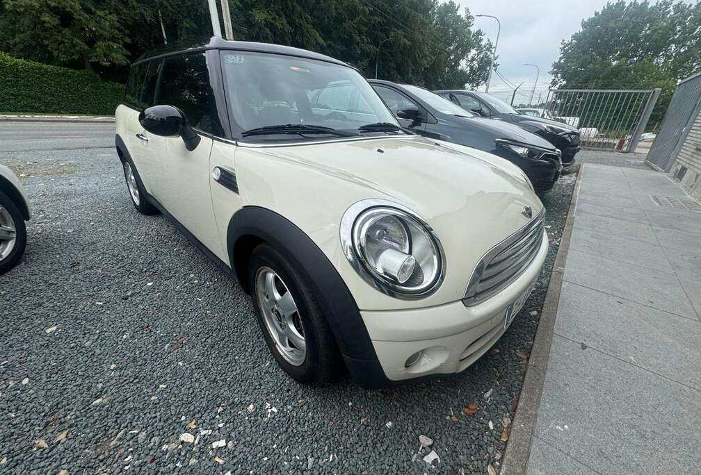 MINI Mini Clubman 1.6 D Cooper DPF