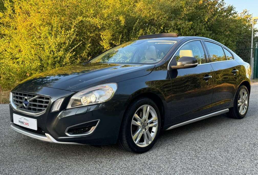 Volvo 2.0 D3 R-Design Geartronic