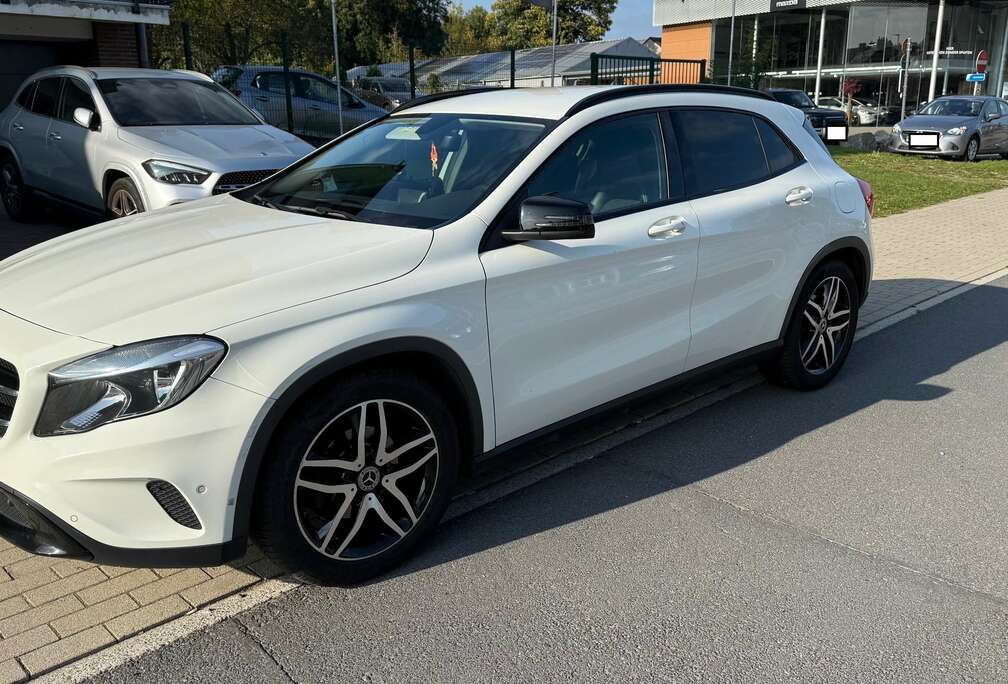 Mercedes-Benz GLA 180 d