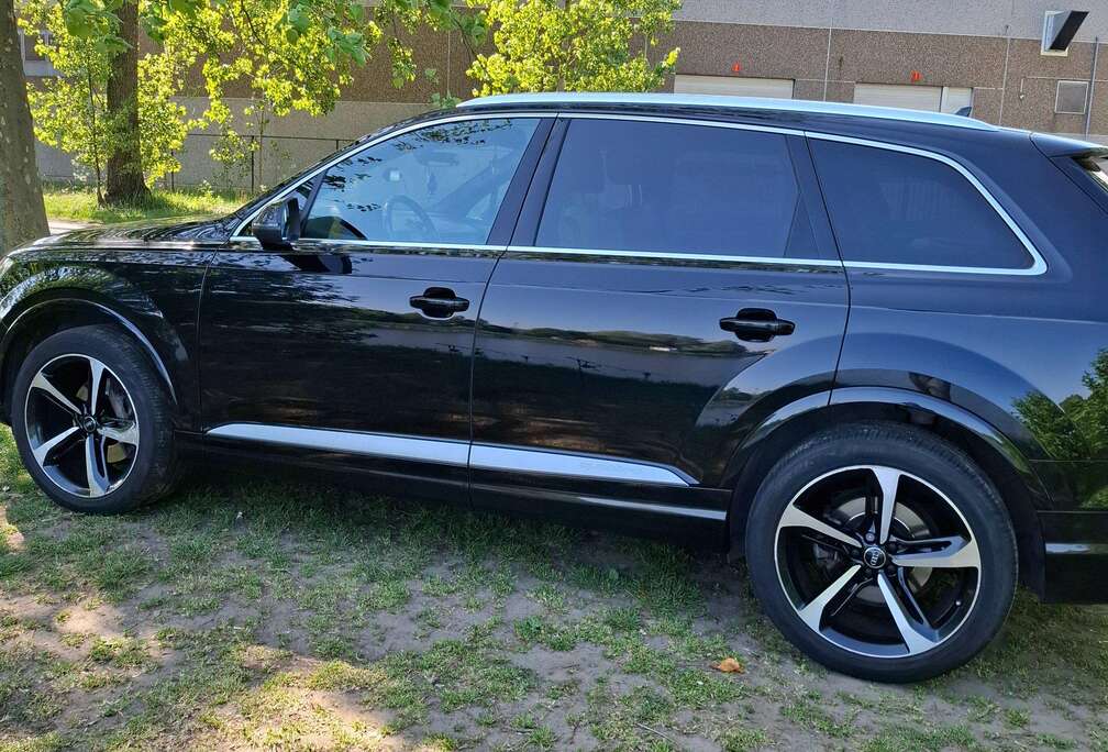 Audi Q7 3.0 TDi V6 ultra Quattro Tiptronic