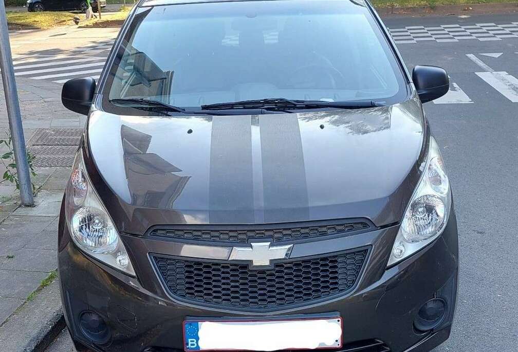 Chevrolet 1.0i