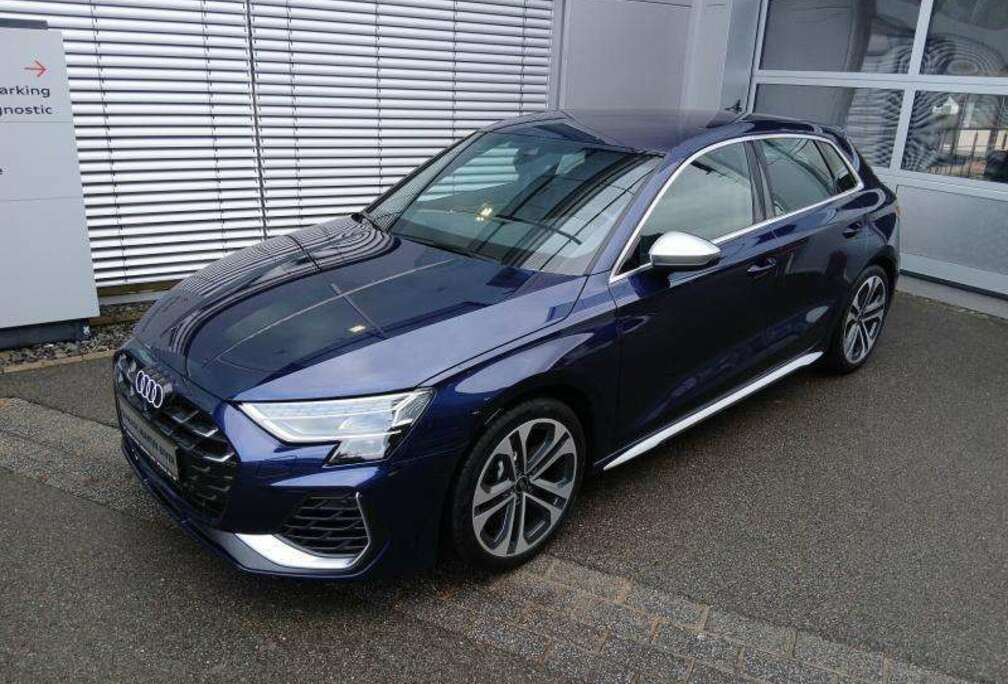 Audi Sportback TFSI quattro s-tronic