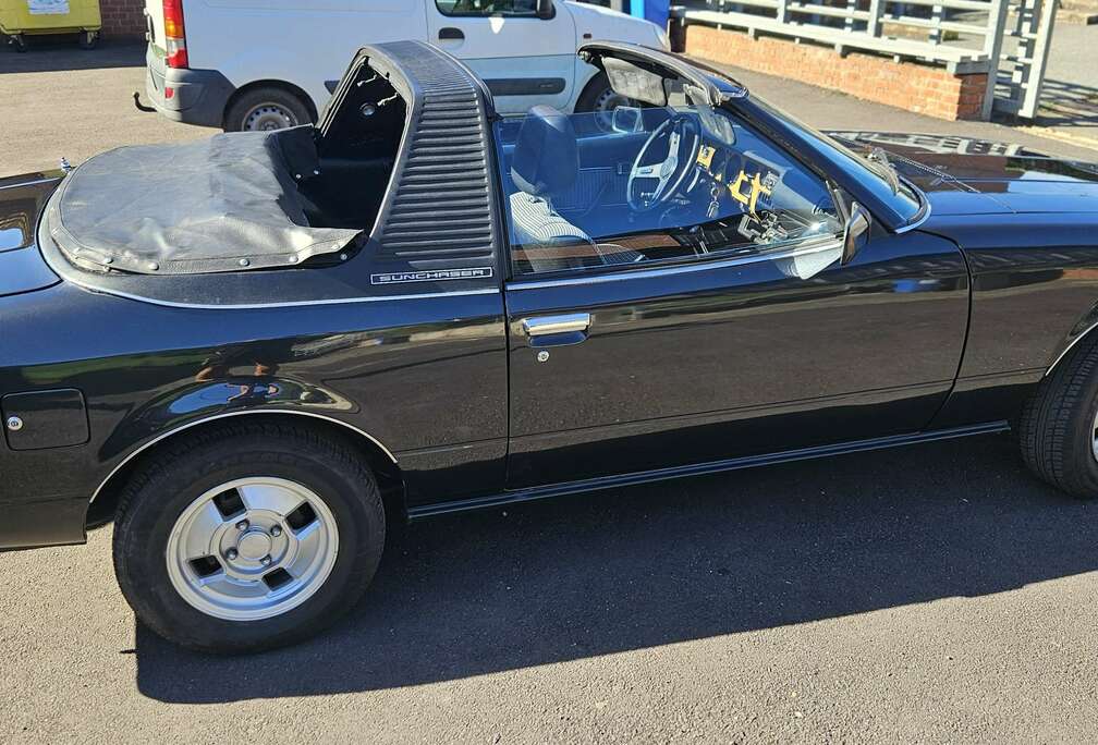 Toyota TA40 faire offre a partir de 10000 , échange possible voir liste ci-dessous