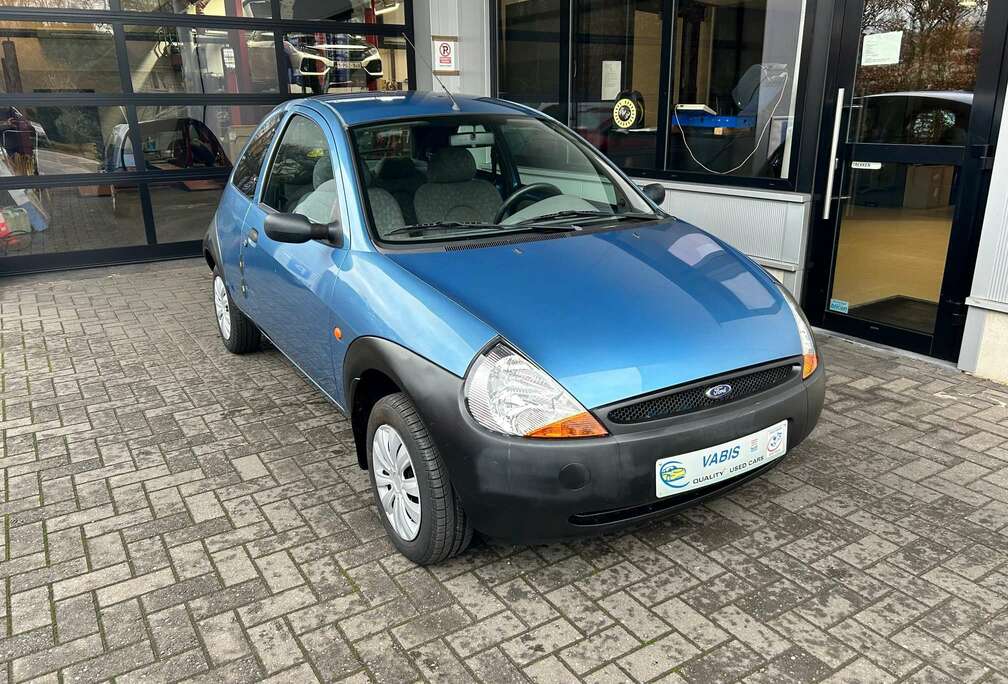 Ford 1.3i -€1000 SALON ACTIE