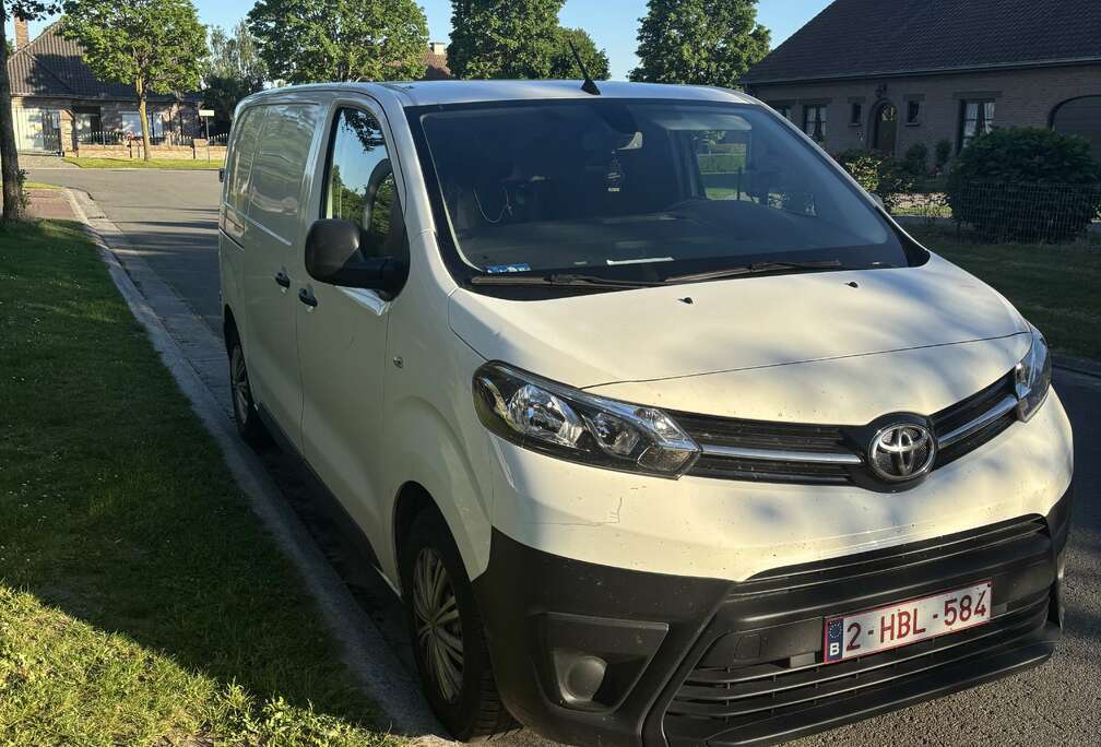 Toyota 2.0 D-4D Medium Comfort S/S (EU6.3)