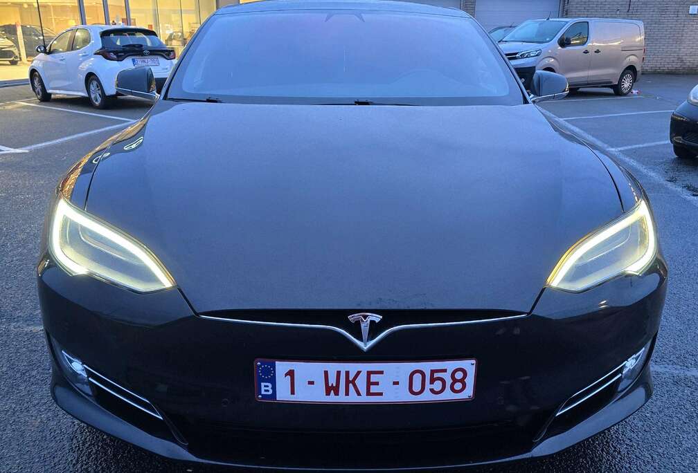 Tesla 90D Free Charge & Free Connectivity for life