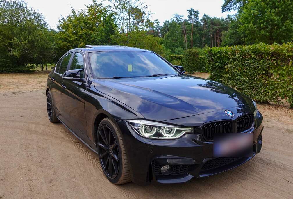 BMW X Drive Sport Pack