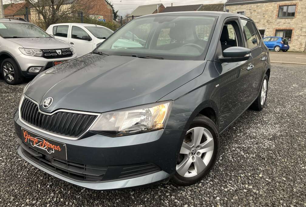 Skoda Fabia 1.0i *****revisee et garantie 1an*****