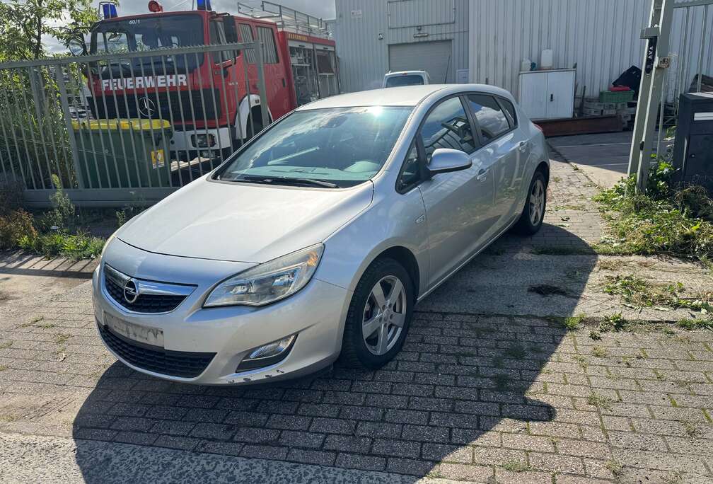 Opel Astra 1.7 CDTi FAP