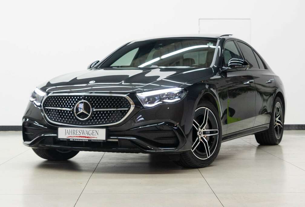 Mercedes-Benz e 4MATIC AMG Night PANORAMA Burmester Head-Up