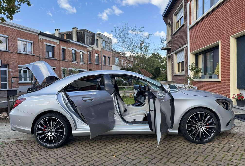 Mercedes-Benz Shooting Brake 7G-DCT Urban