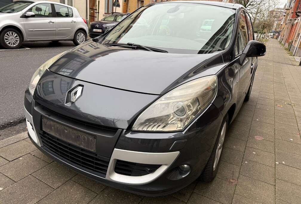 Renault Scenic 2.0i Bose Edition AUTOMATIQUE ETAT NEUF