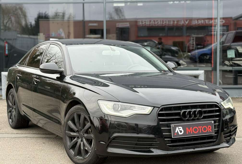 Audi 2.0 TDi BOITE AUTO LED GPS CUIR EXPORT / MARCHAND