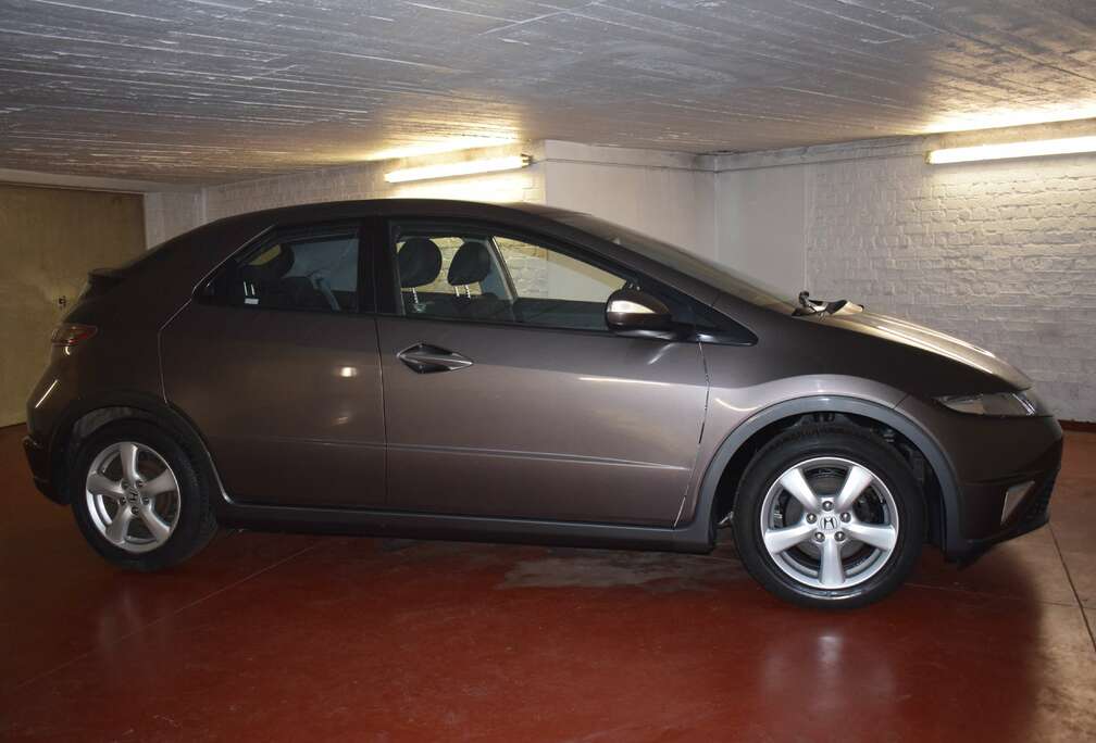 Honda Civic 1.4i
