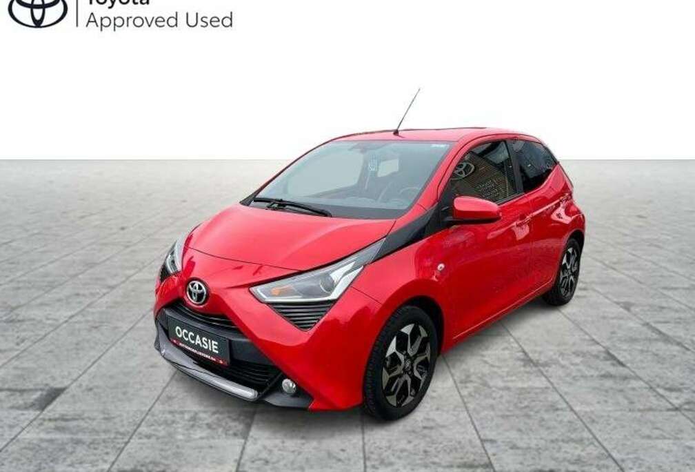 Toyota 1.0 5MT X-STYLE II