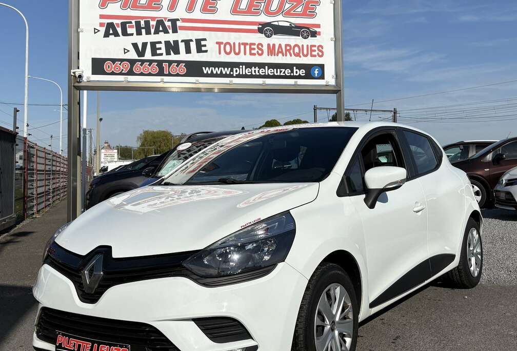 Renault Clio 1.2i Limited