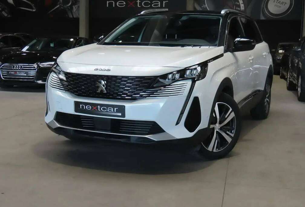 Peugeot 1.2i Allure Pack ***NAVI-CAMERA 360°-7PLACES***