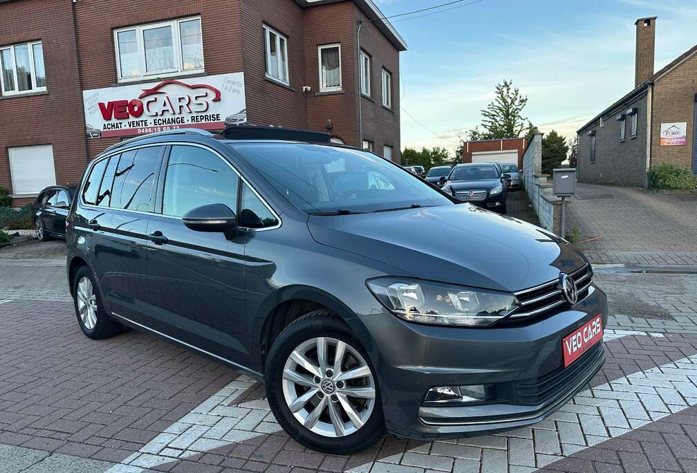 Volkswagen 1.6 TDi 7Pl Highline / GPS Pano Capteurs Alcantara