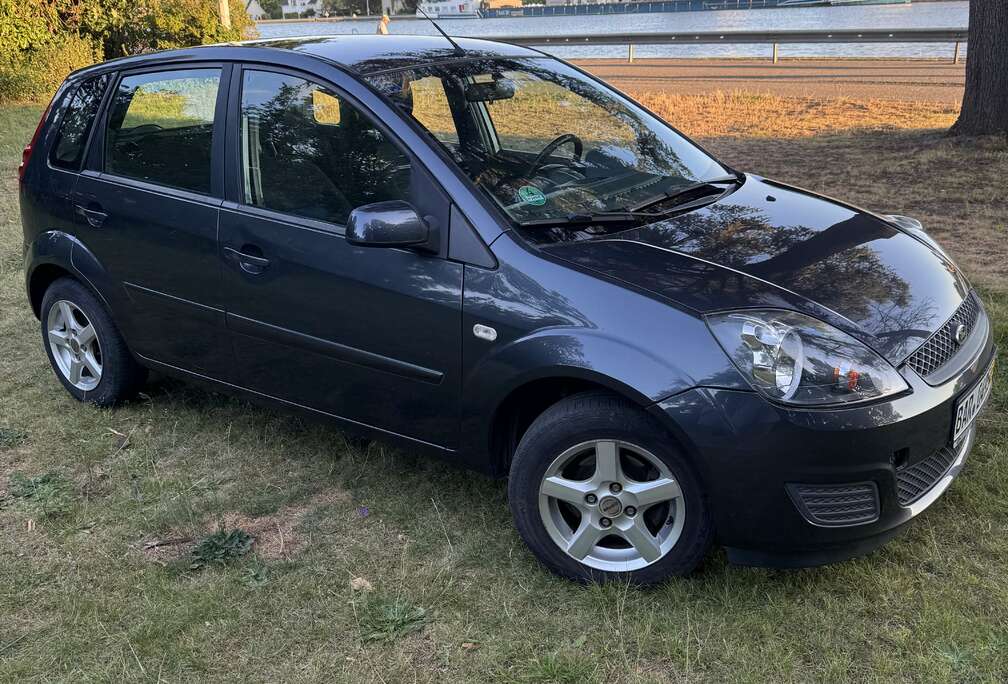 Ford 1.3 Style
