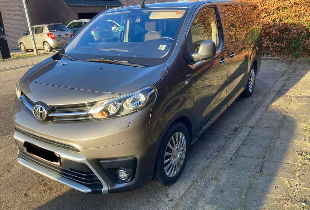 Toyota Verso 2.0 D-4D Long MPV S&S (EU6.2)
