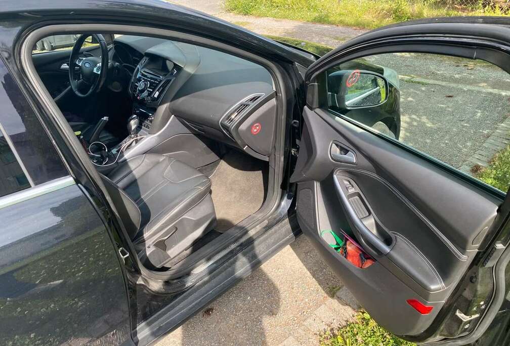 Ford Focus 2.0 TDCi Titanium Powershift