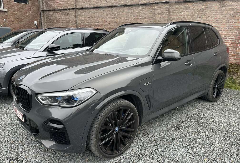 BMW xDrive45e xLine