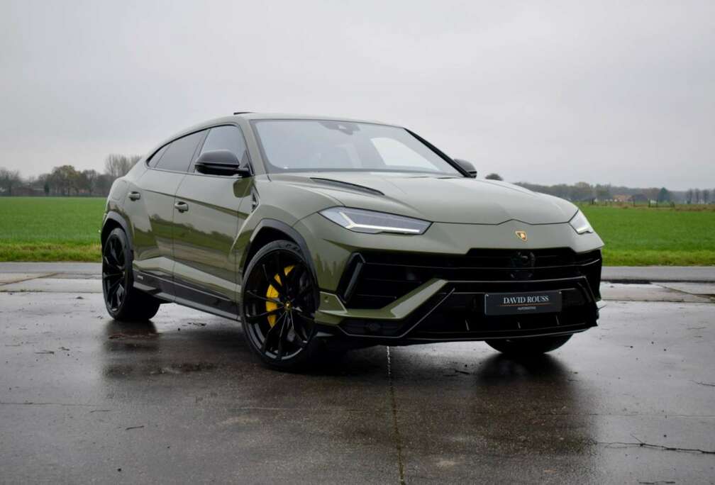 Lamborghini S 4.0 V8, First Owner/LICHTE VRACHT/Carbon/B&O/NEW