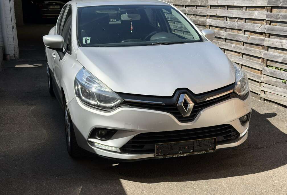 Renault 1.5 dCi Energy Limited // Export