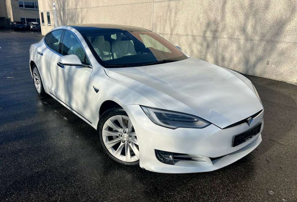 Tesla 100 kWh Dual Motor Long Range *FREE SUPERCHARGE*