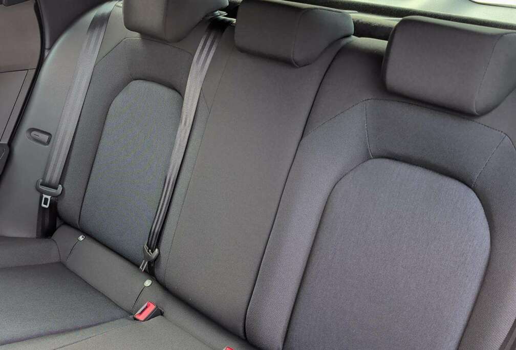 SEAT FR