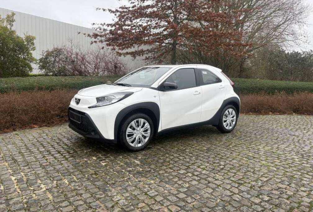Toyota play