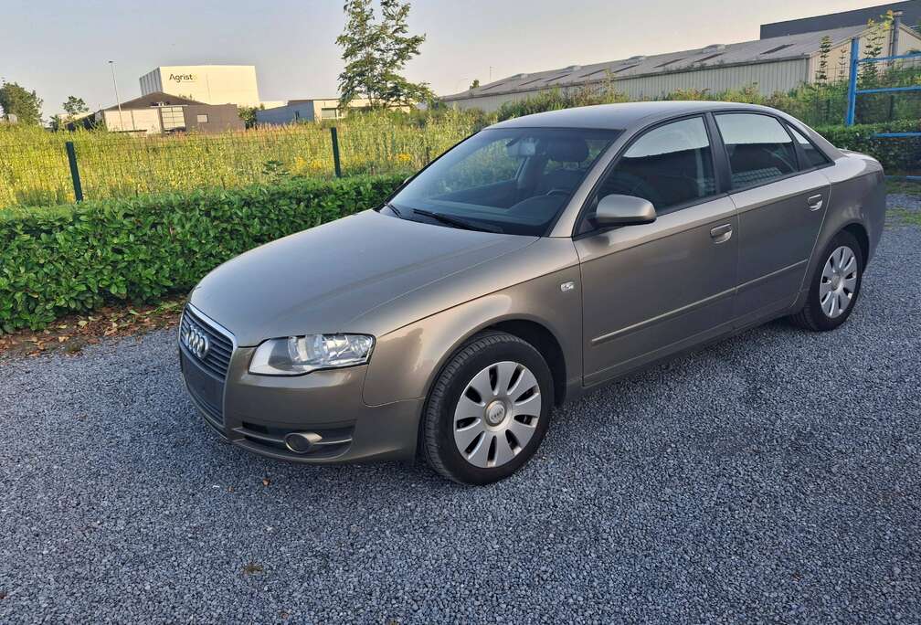 Audi A4 2.0 TDi 16v Multitronic