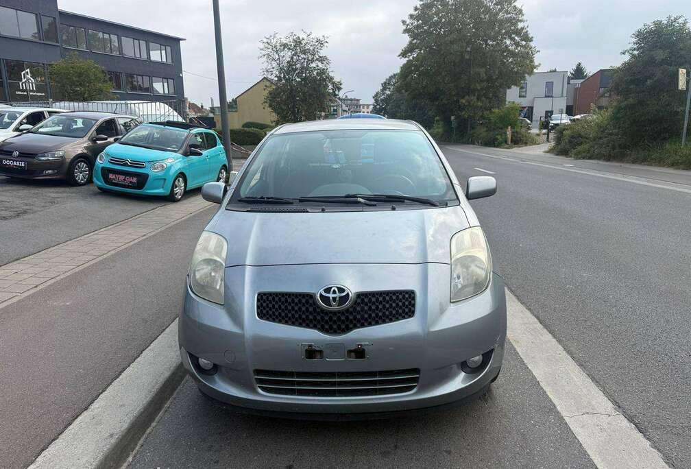 Toyota 1.4 Turbo D-4D**NO CLIM**