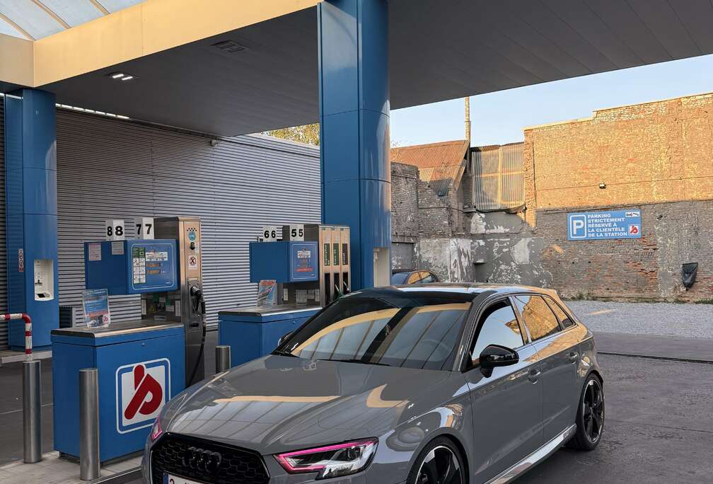 Audi Sportback 2.5 TFSI Quattro S tronic (EU6d-TEMP)