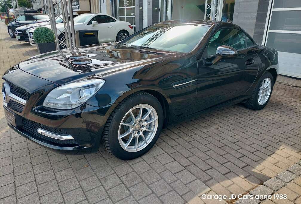 Mercedes-Benz SLK 200 \