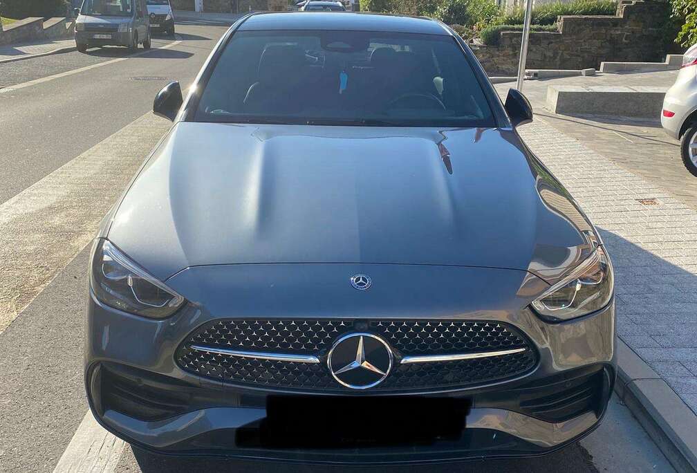 Mercedes-Benz C 220 d AMG Line