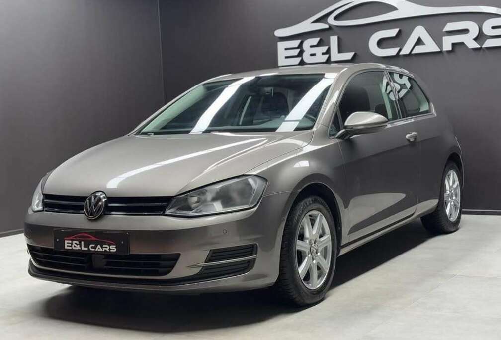Volkswagen Golf 1.4 TSI DSG **12 mois de garantie**