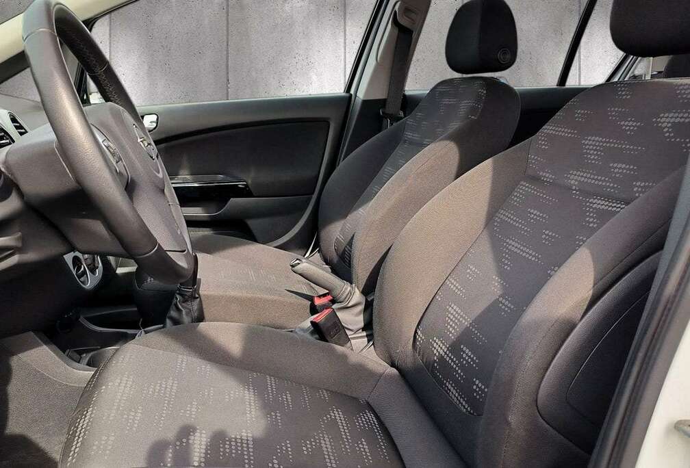 Opel Corsa 1.3 DT CDTi 16v Silverline Easytronic