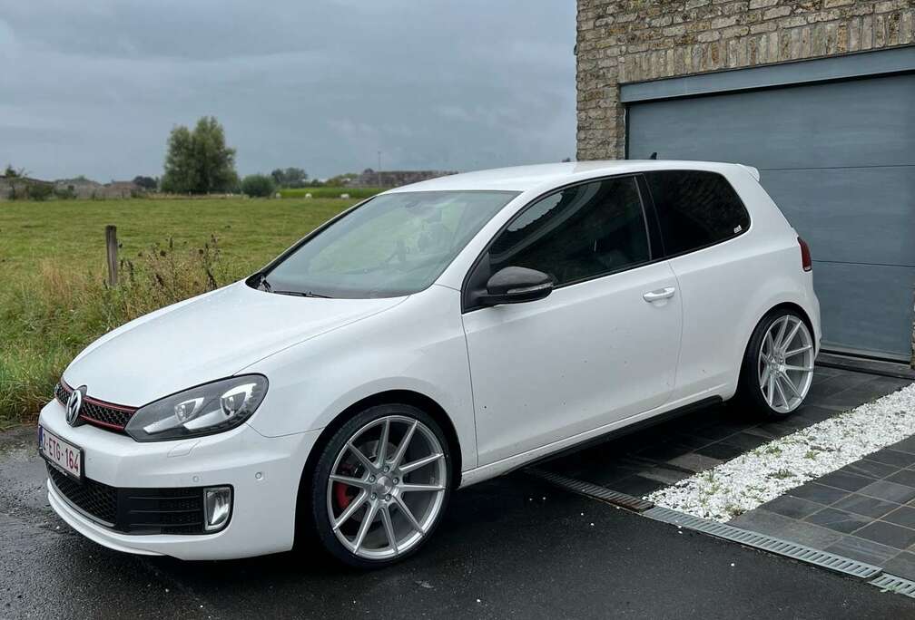 Volkswagen 2.0tfsi gti