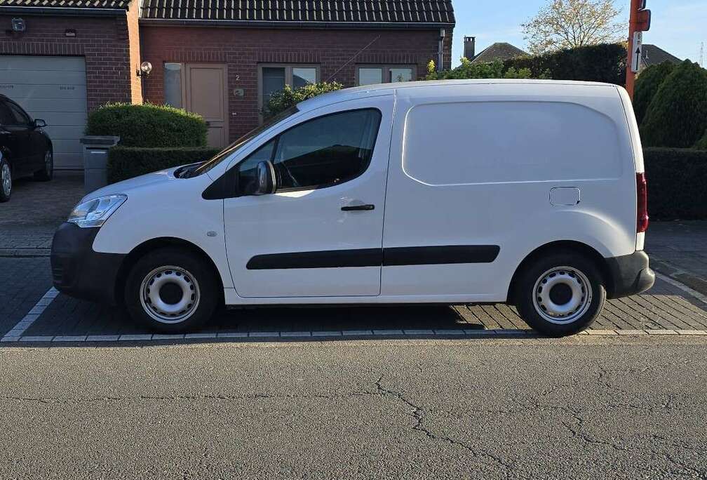 Peugeot 1.6 BlueHDi 75 L1 Premium