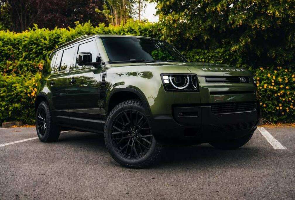 Land Rover Defender 110 3.0 D200 // AIR SUSP // BLACKPACK // EX VAT