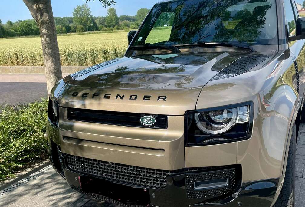 Land Rover Defender 90 3.0 D MHEV D200 X-Dynamic SE