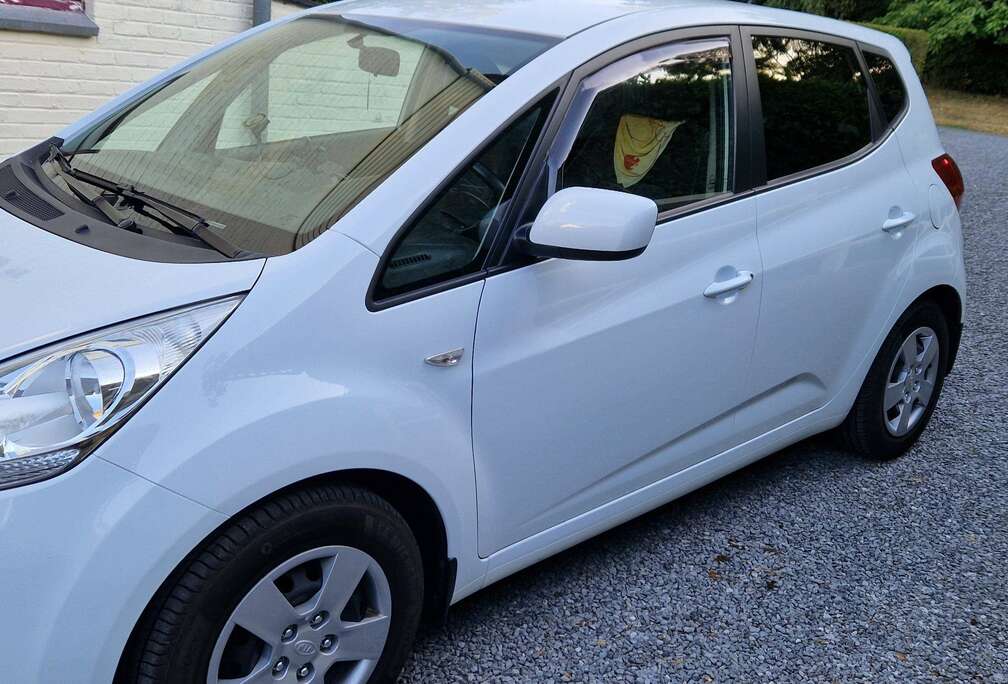Kia Venga 1.6i World Edition (EU6d-TEMP)