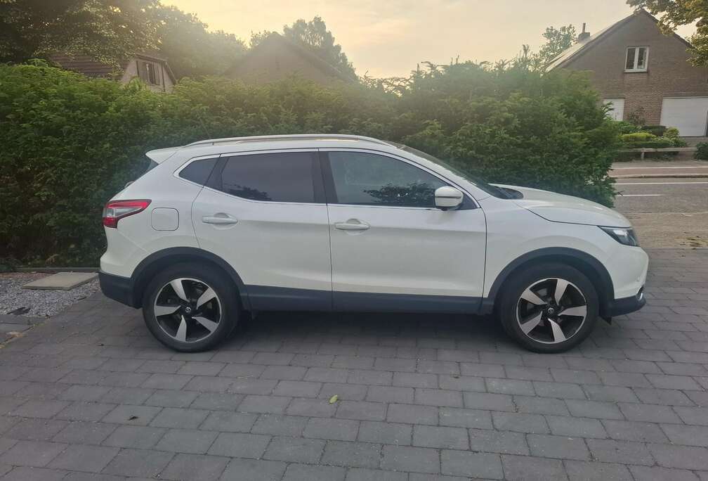Nissan Qashqai 1.2 DIG-T N-Connecta