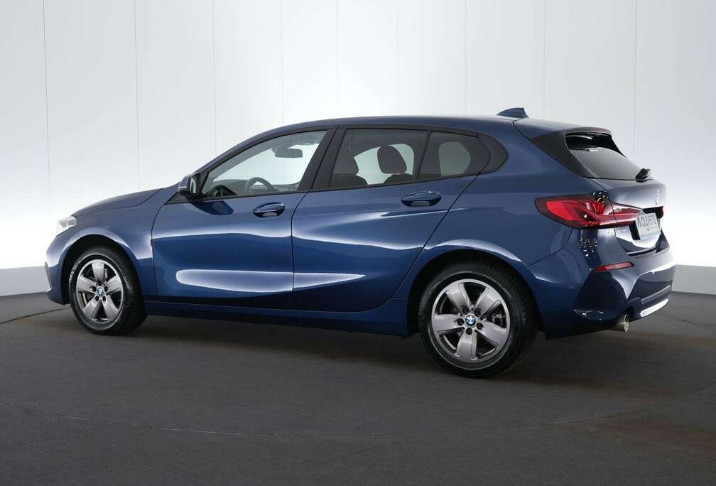 BMW 1 116iA Business LED GPS PDC Carplay Verw. Zetels