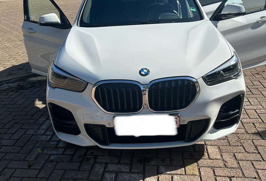 BMW xDrive25e M Sport