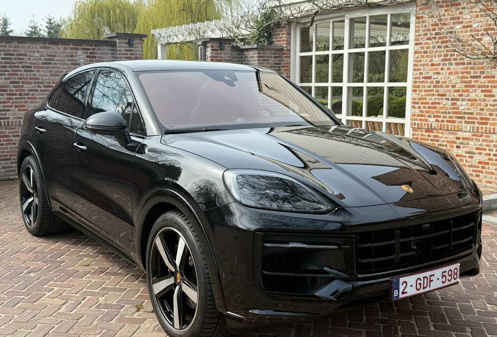 Porsche Coupé E-Hybrid - FACELIFT - SPORTDESIGN - PANO - BOSE - SPORTUITLAAT - LED-MATRIX - SURROUND VIEW