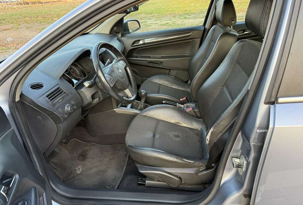 Opel 1.7 DTL CDTi Cosmo